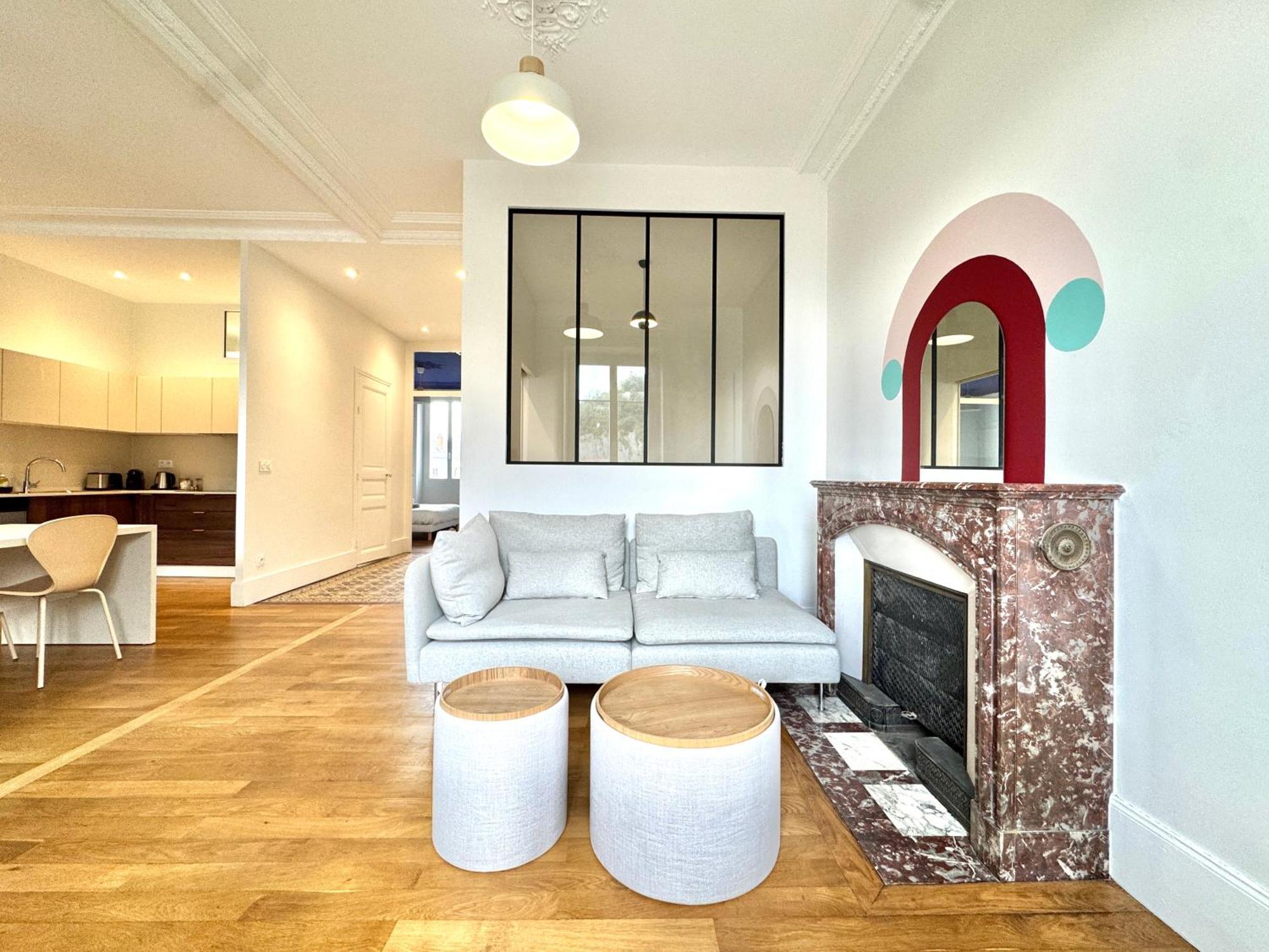 Le Bastille, 6 Pers, 300 M Gare, Climatisation Appartement *